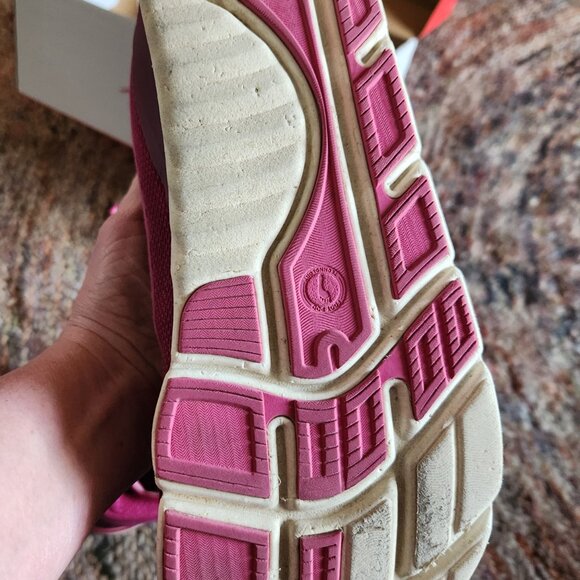 Altra Torin size 10.5 - Picture 5 of 5